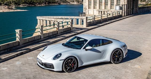 2018 Porsche 911 Front Three Quarter