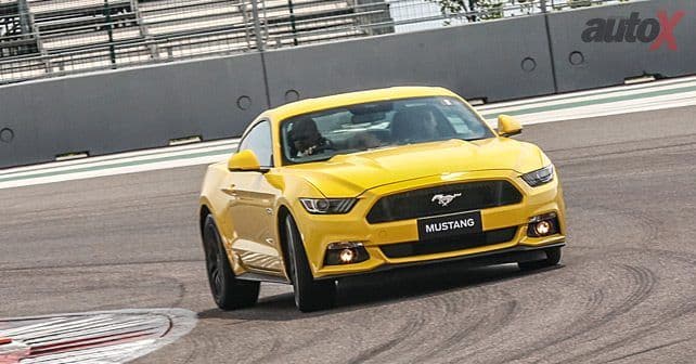 Ford Mustang Front Motion 2 1