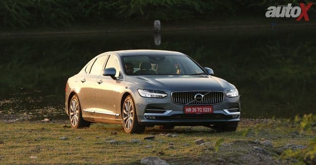 Volvo S90 Front Three Quarter