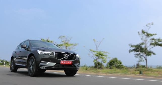 New Volvo Xc60 Tracking Front M