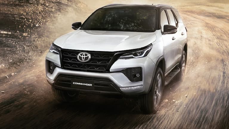 Toyota Fortuner Commander Front Three Quarter