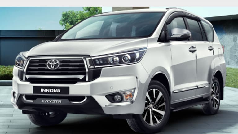 2023 Toyota Innova Crysta