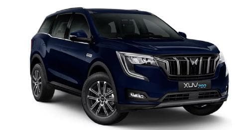 XUV700